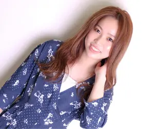 ロング カラー 永野 成知のヘアスタイル