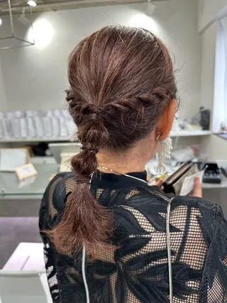 セミロング ヘアアレンジ さあや 【透け感/艶感】のヘアスタイル