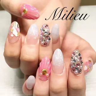 ネイル 吉澤 圭のネイルデザイン