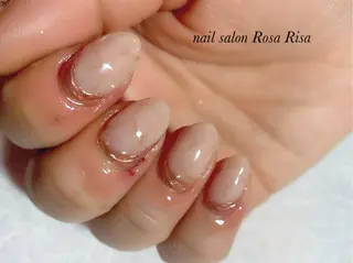 ミディアム アイブロウ ネイルスタジオ シェイクユアハンズのネイルデザイン