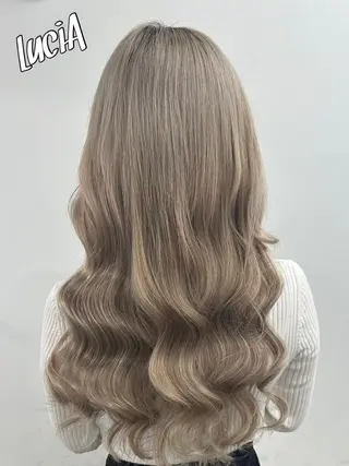 カラー ヘアアレンジ ロング MISAKIエクステ ブリーチ\5900のヘアスタイル