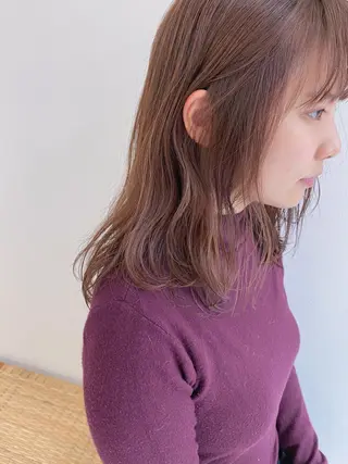 セミロング カラー 顔周りレイヤー/韓国 ブリーチminamiのヘアスタイル