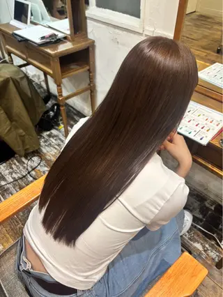 カラー 宮崎 由愛のヘアスタイル