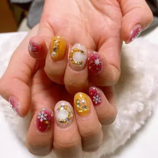 ネイル The Best Beauty受付担当のヘアスタイル