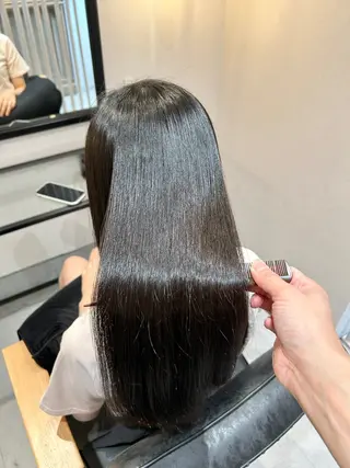 ロング Dears武蔵小杉店所属・縮毛矯正2,000円 ⭐︎期間限定⭐︎のヘアスタイル