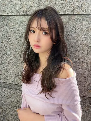 ロング 小峰 星花のヘアスタイル