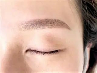 アイブロウ エルフ 常松 琴美のマツエク・マツパデザイン