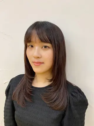 ミディアム Oggi西新店所属・浦田真代 ／ショートのヘアスタイル