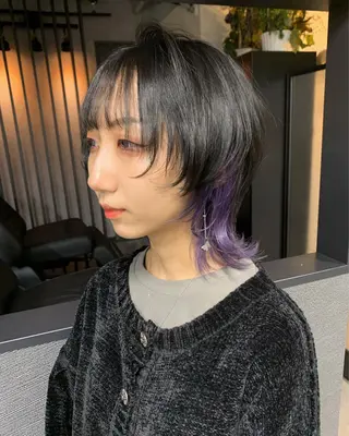 ショート ブリーチ/ウルフ ハッシュカット/石山のヘアスタイル