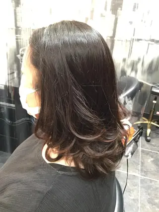 ミディアム パーマ Annon プライベートサロンのヘアスタイル
