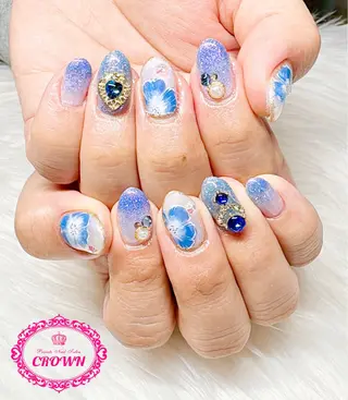 ネイル CROWN プライベートサロンのネイルデザイン