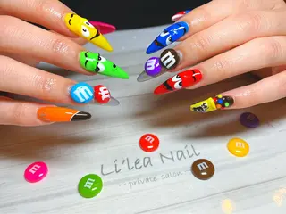 ネイル Li'leaNail AINAのネイルデザイン