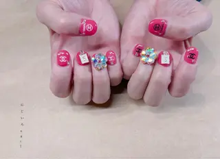 ネイル にじいろ nailのネイルデザイン