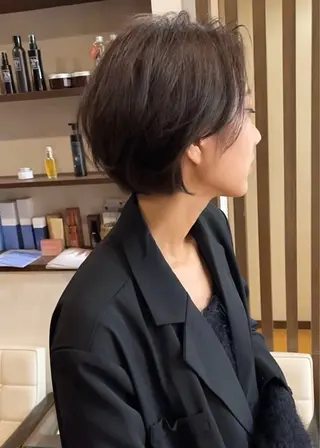 ショート 髪質改善ｶﾗｰ ｹｱﾌﾞﾘｰﾁ/ﾀﾑのヘアスタイル