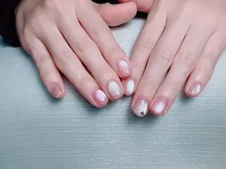 ネイル Yuxi Beauty salon 【ユーシィー ビューティ サロン】所属・ユーシーネイルサロン 池田公園店のネイルデザイン