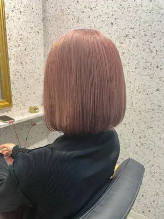 ショート カラー lani hair salon所属・SHOTO ハイトー ン/デザインカラーのヘアスタイル