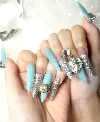 ネイル plaisir所属・plaisir プレジールネイルのネイルデザイン