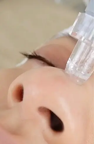 la   cuore所属・la   cuore 🌹ラ クオーレ🌹の眉毛・アイブロウイメージ