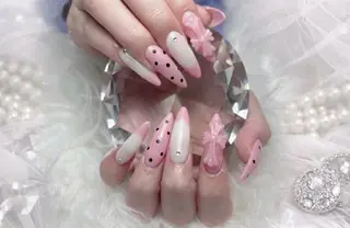 ネイル Cloudy Chan Nailのネイルデザイン