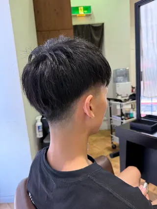 ショート メンズ 溝口 槙里也のヘアスタイル