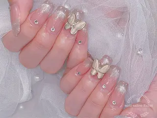 ネイル ネイルサロンエクラ 🫧Shizukaのネイルデザイン