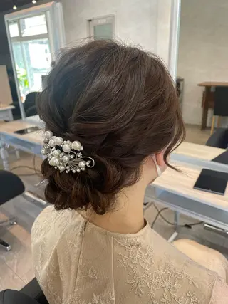 ミディアム ヘアアレンジ 女性に人気♪ はやしほのかのヘアスタイル