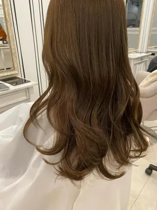 ロング カラー eclat suzumiのヘアスタイル