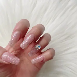 ネイル ＿WHITE+南海難波店所属・_WHITE+ 南海難波店のネイルデザイン