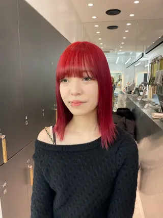 ミディアム カラー ♥️ブリーチ/ボブ/ レイヤー♥️maiのヘアスタイル