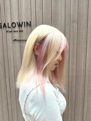 ミディアム カラー ヘアアレンジ SALOWIN京都河原町Suite店所属・外国人風レイヤー/ ハイトーンSHUのヘアスタイル