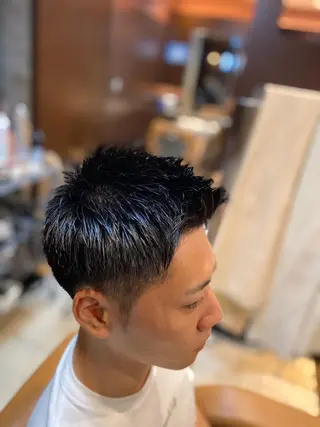 ショート 佐々木 宥人のヘアスタイル