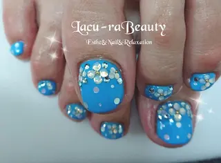 ネイル 小顔と腸の専門店 ラクーラビューティのエステ・リラクイメージ