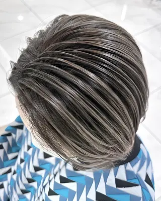 セミロング カラー 山崎俊輔/髪質改善 /バレイヤージュのヘアスタイル