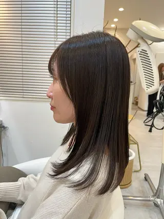 セミロング topa/高井 菜緒のヘアスタイル