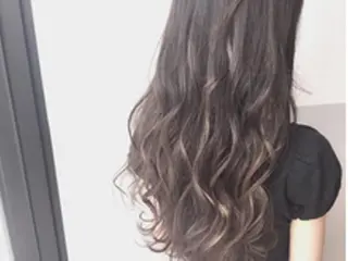 ロング カラー 美髪ヘア 藤田友輝のヘアスタイル