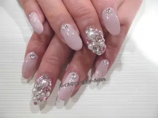 ネイル ネイルサロン Cureのネイルデザイン