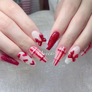 ネイル Queens ゲンのネイルデザイン