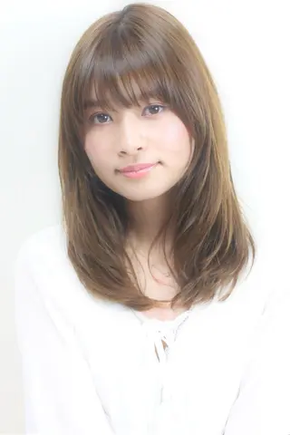 ミディアム 山村 伸一のヘアスタイル