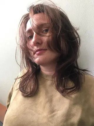 ミディアム カラー BRUNTJET所属・MAEDA MADOKAのヘアスタイル