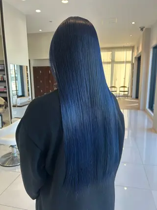 ロング カラー 海外カラー白髪ぼかし ティファニーサユリのヘアスタイル