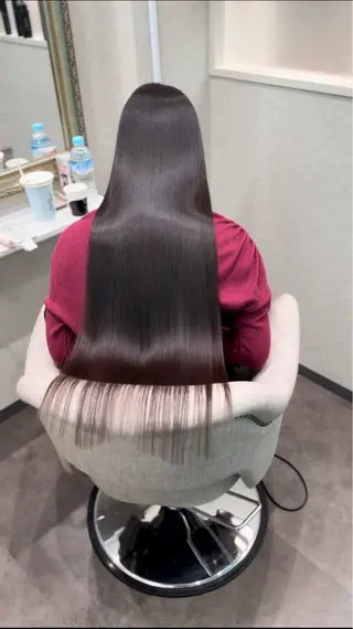 ロング 髪質改善講師経験者 山内祐作のヘアスタイル