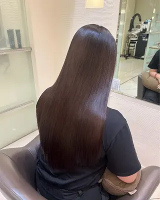 ロング 透明感カラー/レイヤ ー/縮毛/暗髪/銀座のヘアスタイル