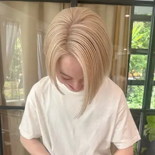 ショート 平野恵/透明感カラー ブリーチ/ボブのヘアスタイル