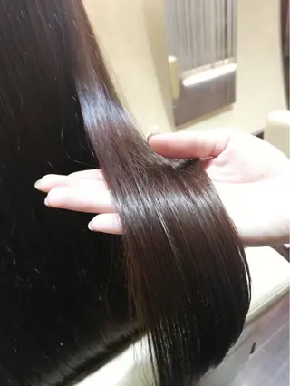 ロング 明石 歩樹のヘアスタイル
