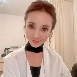 ハーブピーリング/韓国肌管理/フェイシャル/毛穴洗浄/眉毛/顔脱毛【糸脱毛専門】rev所属・ハーブピーリング🌹 毛穴洗浄❤️眉waxのエステ・リラクイメージ