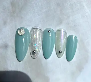 ショート 2dy所属・2DY NAIL SALONのネイルデザイン