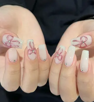 ネイル 🍑 momo_nailのネイルデザイン