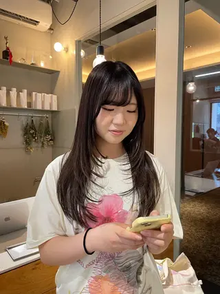 ロング 山下 悠月のヘアスタイル