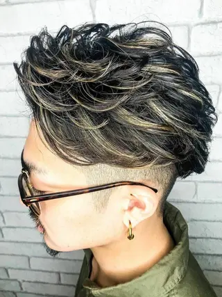 ショート カラー パーマ メンズ gracias所属・GRACIAS 本店 店長　植田のヘアスタイル