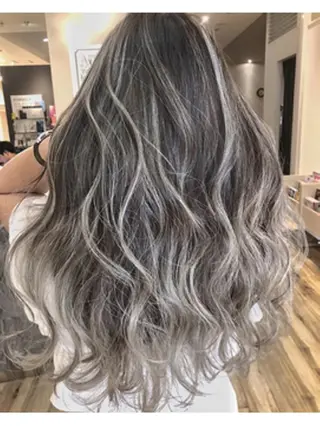 カラー noppo所属・NOPPO 和泉市 美容室／奥村　飛鳥のヘアスタイル